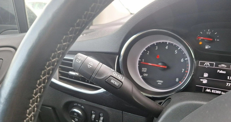 Opel Astra cena 52500 przebieg: 82319, rok produkcji 2021 z Swarzędz małe 352